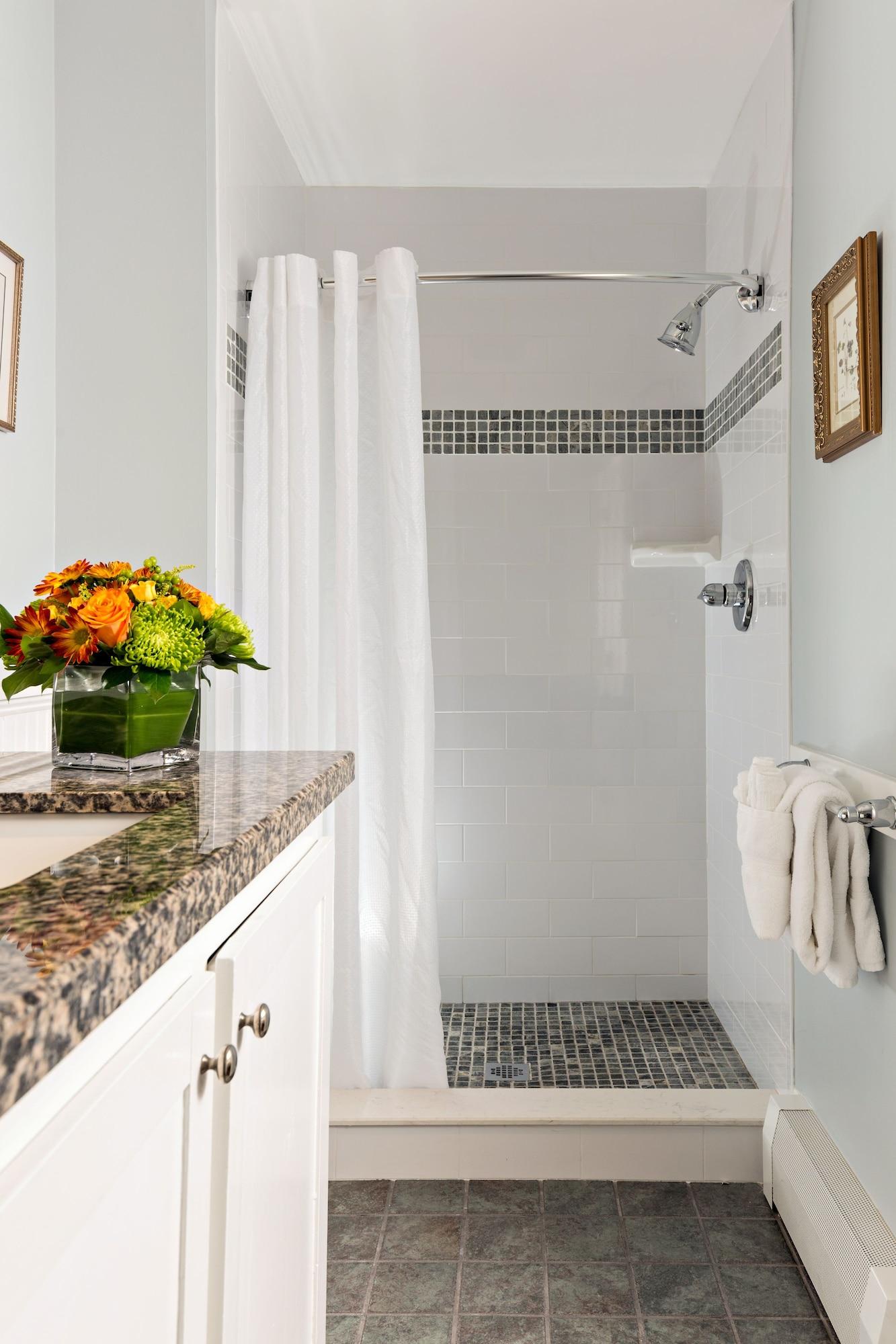 Crowne Pointe Historic Inn Adults Only Provincetown Extérieur photo