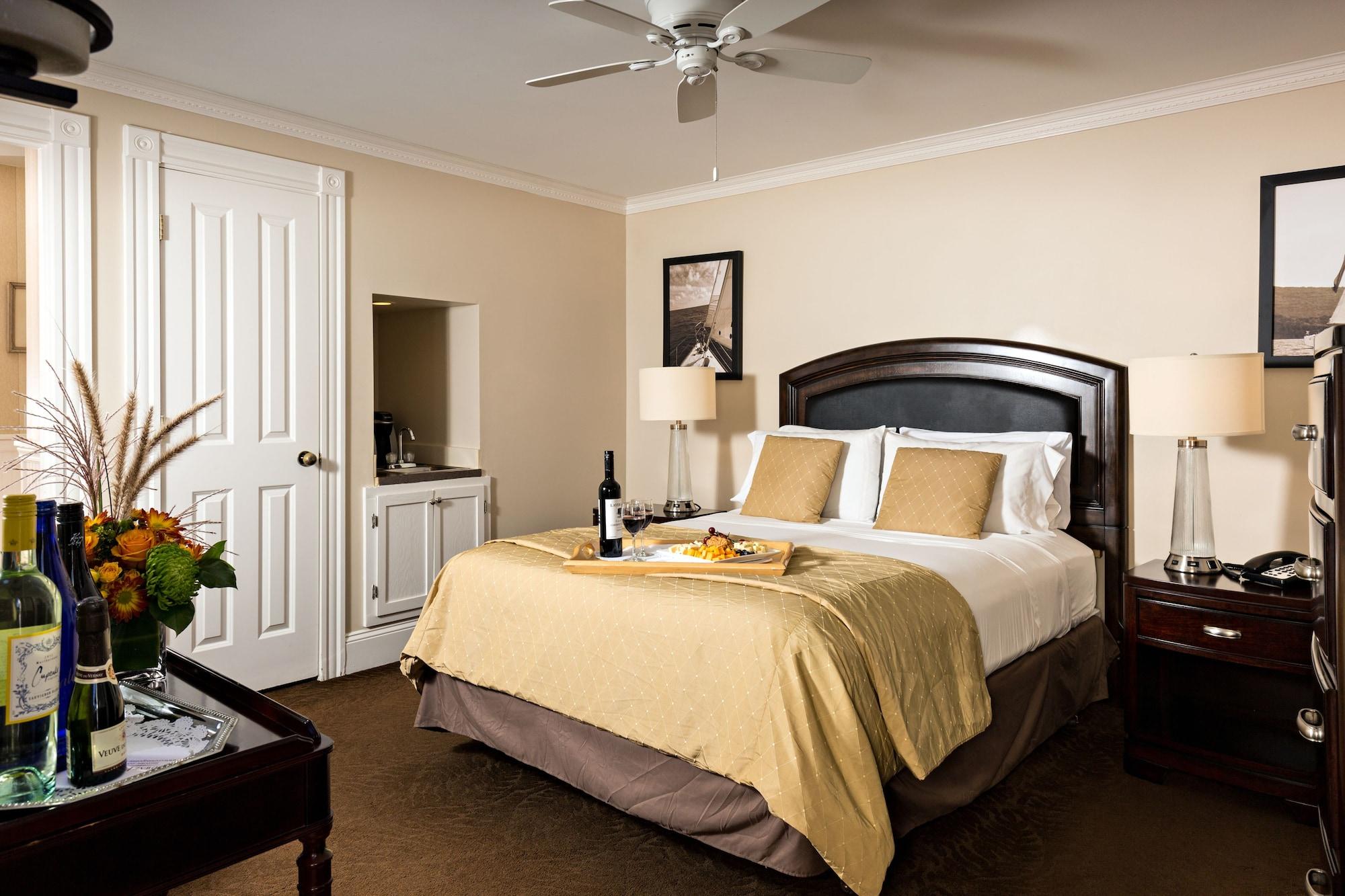 Crowne Pointe Historic Inn Adults Only Provincetown Extérieur photo