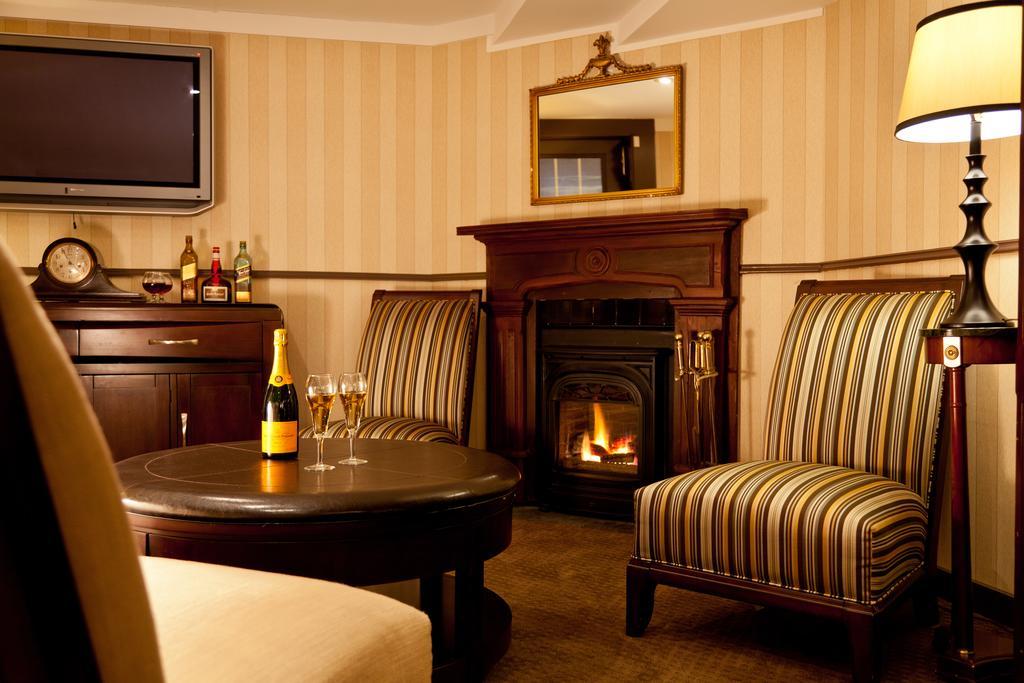Crowne Pointe Historic Inn Adults Only Provincetown Extérieur photo